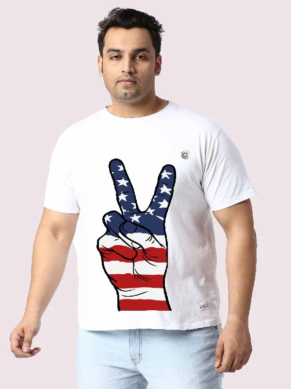 claret snug t-shirts -Men Plus Size White Peace Sign Hand American Flag Round Neck T-Shirt