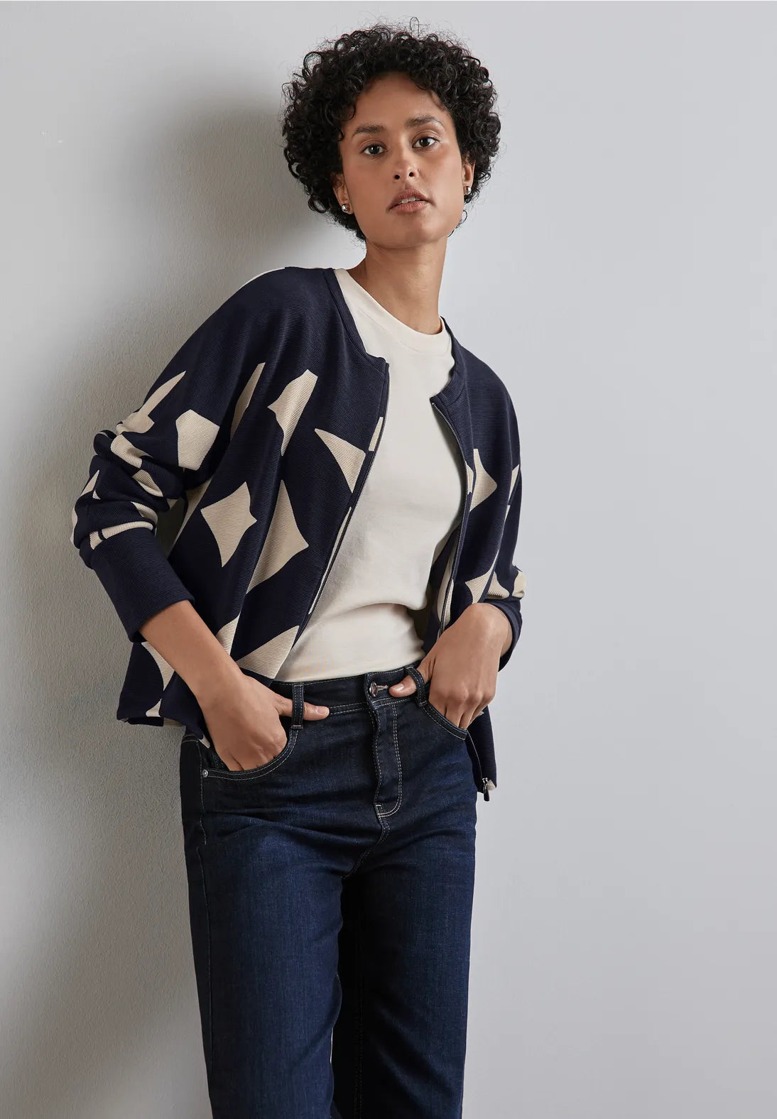 cardigan with shell clasps -Street One Zip jacket navy and Cream print 322122