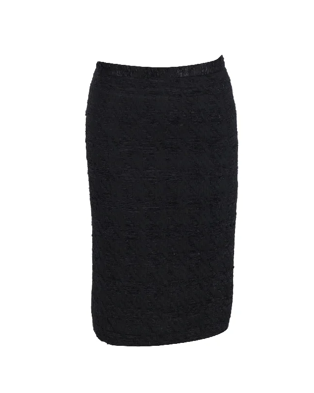 breath striking skirts -Dolce & Gabbana Textured Knee-Length Pencil Skirt in Black Polyester