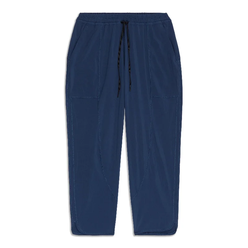 basil rest pants -Final Play Crop - Resale